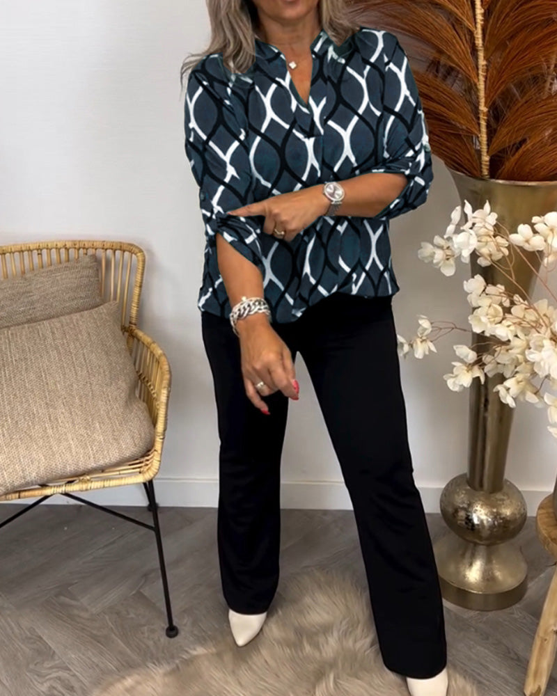 Sylvia | Figure-Flattering Blouse with Elegant Pattern