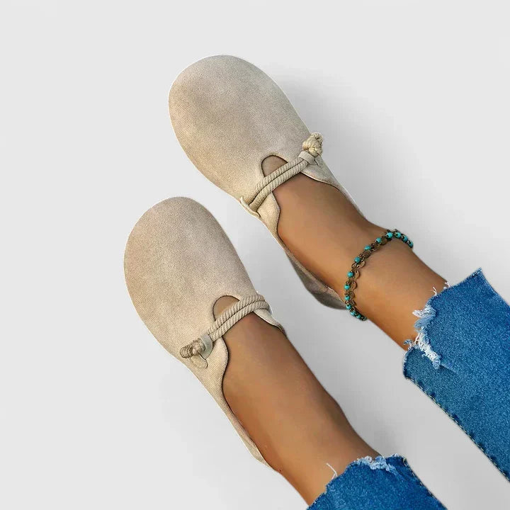 Florence | Supportive Slip-Ons for All-Day Comfort and Timeless Style