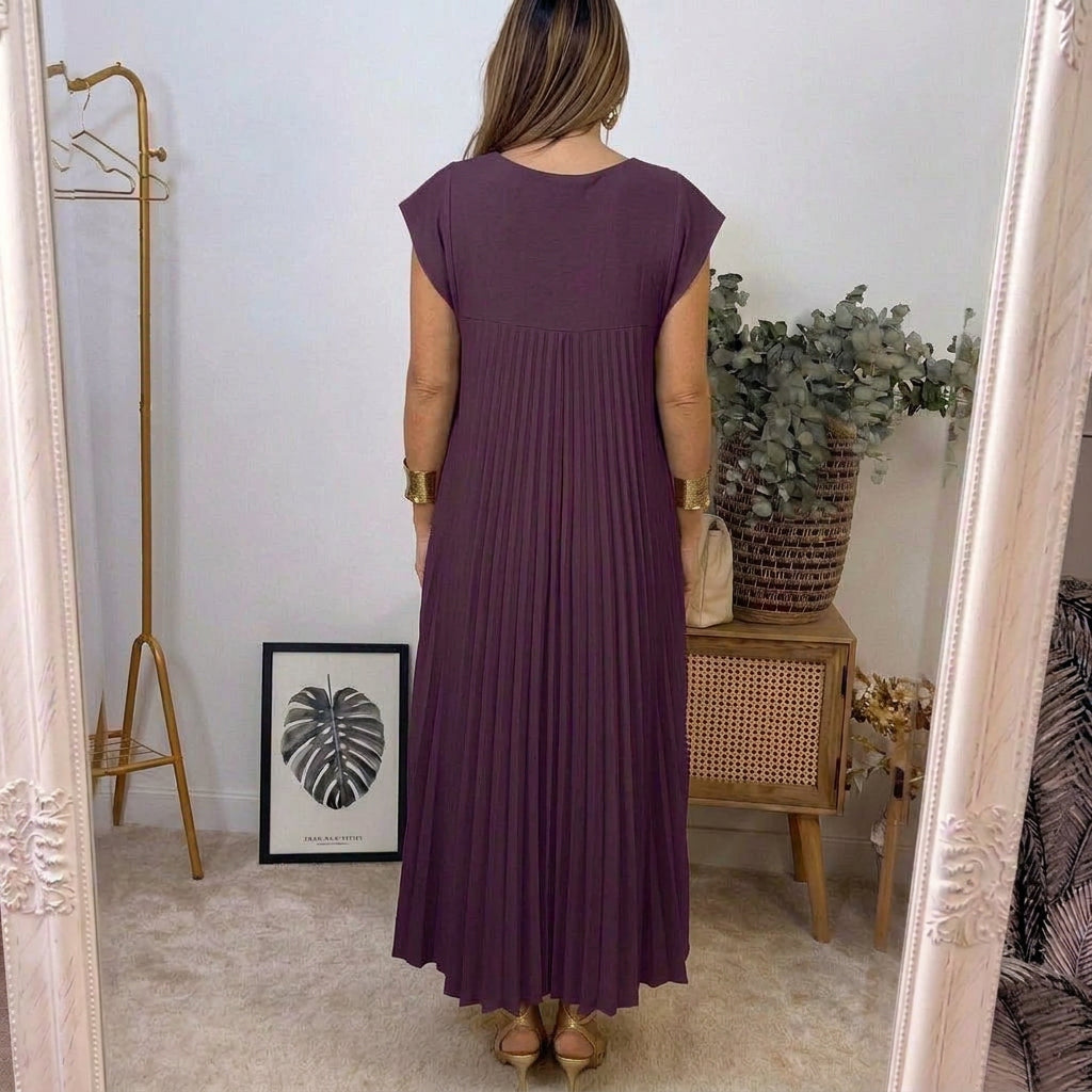 Lucy | Flowing Pleated Maxi Dress