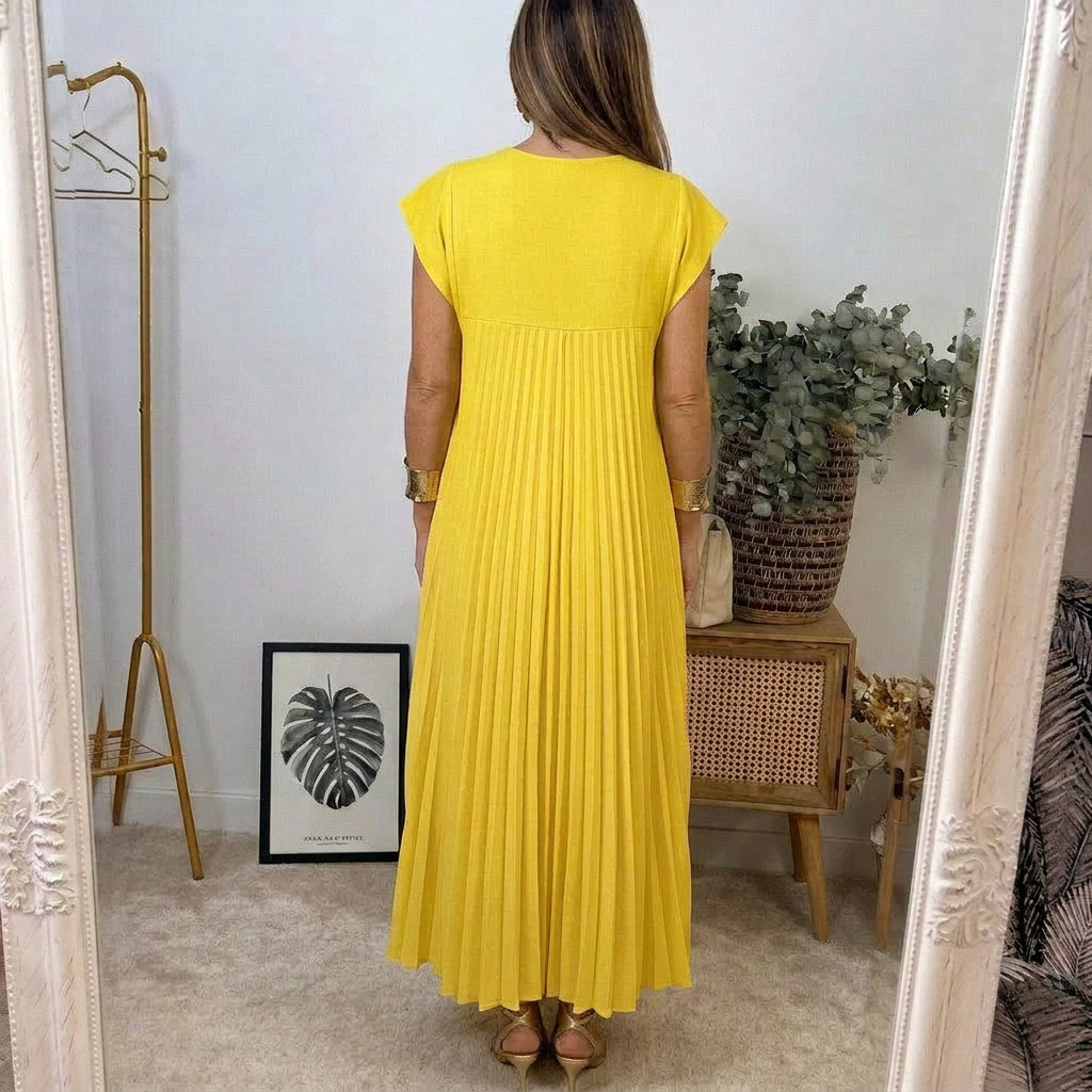 Lucy | Flowing Pleated Maxi Dress