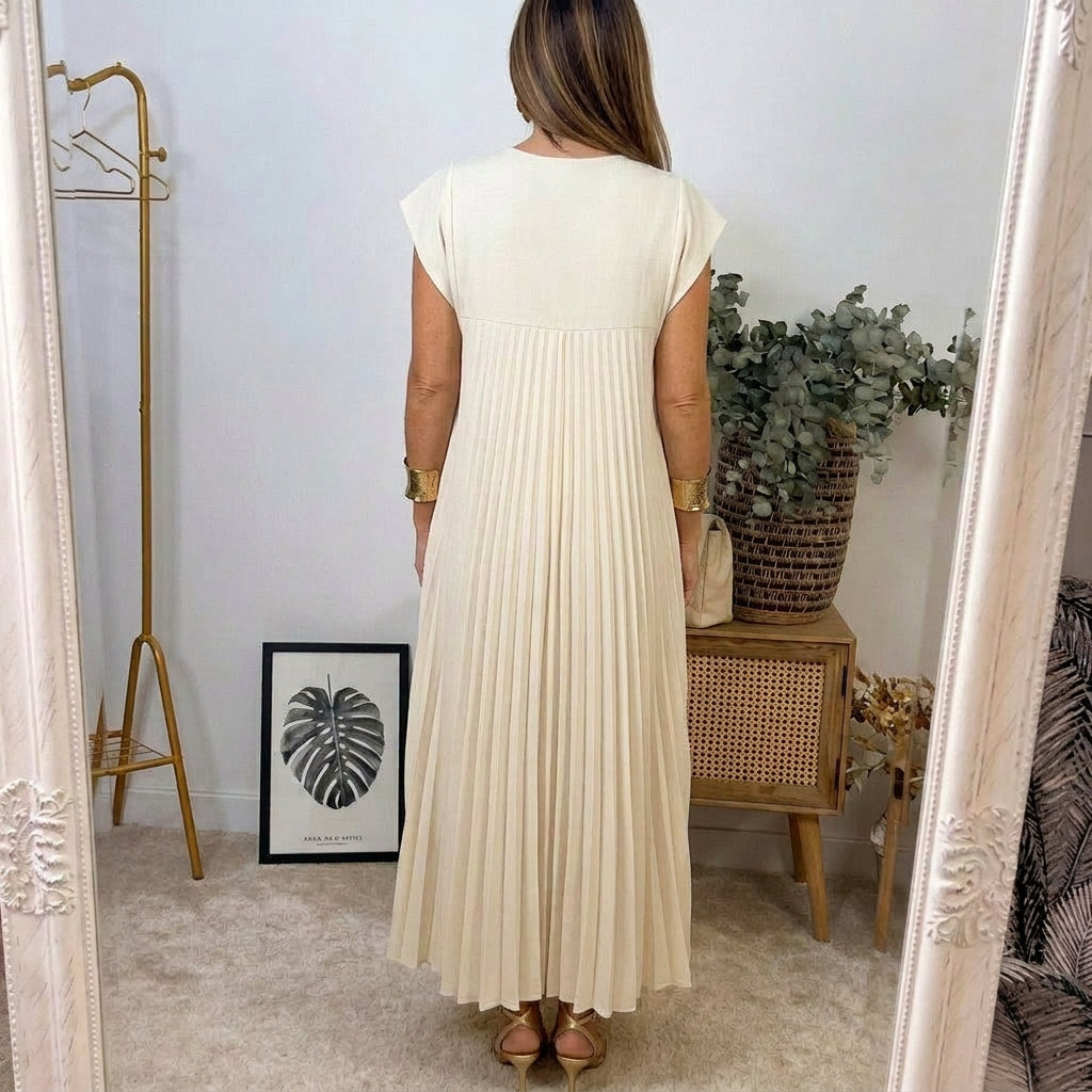 Lucy | Flowing Pleated Maxi Dress